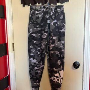 Boys Adidas Gray Camo Pants